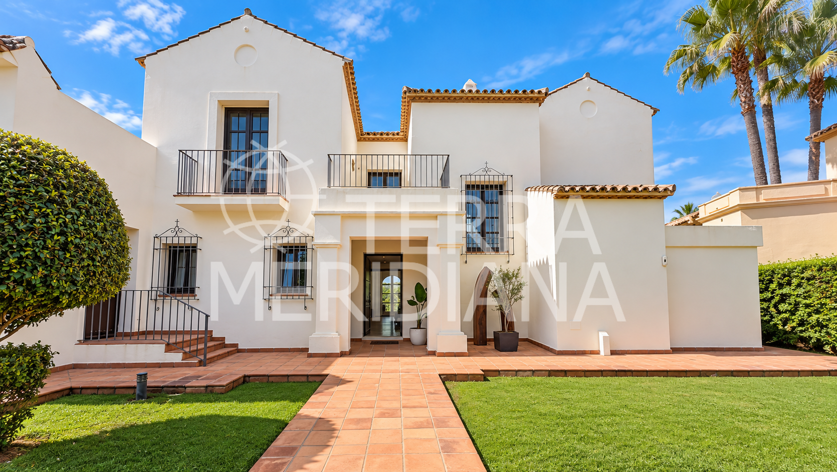 Villa in La Reserva, Sotogrande