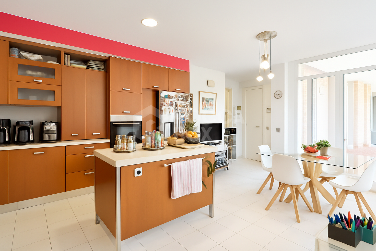 Elegant Villa with Private Garden and Pool in Sotogrande Alto Central