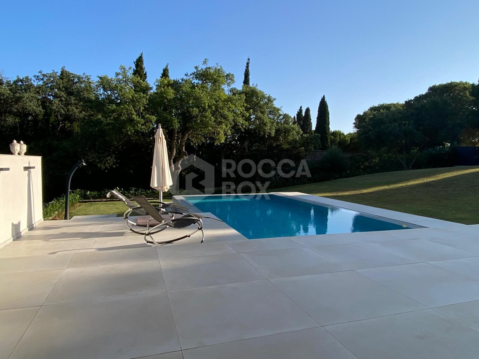 Luxury contemporary Villa in Zona D in Sotogrande for sale