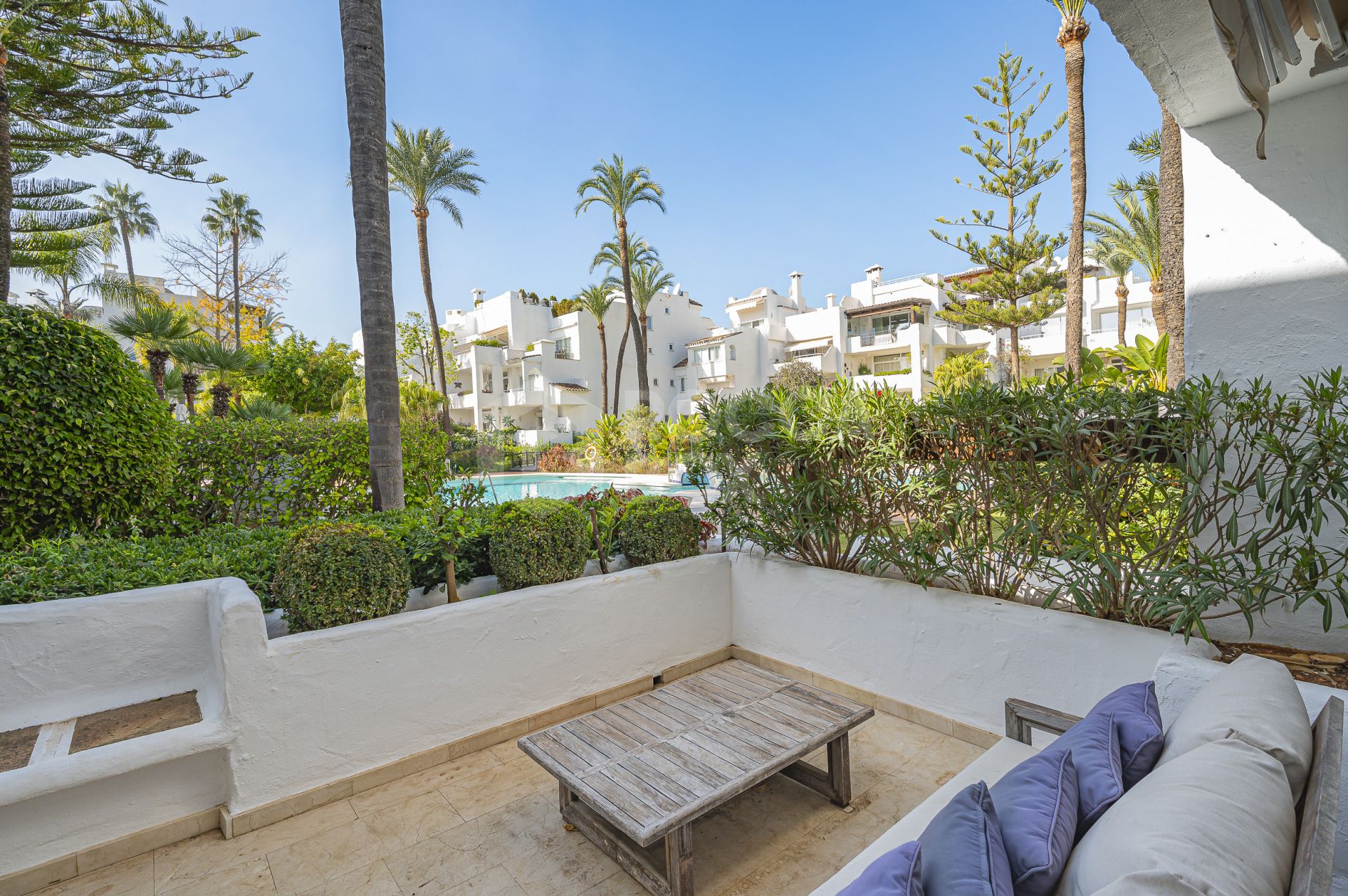 New Apartment on Marbella Golden Mile Beachfront