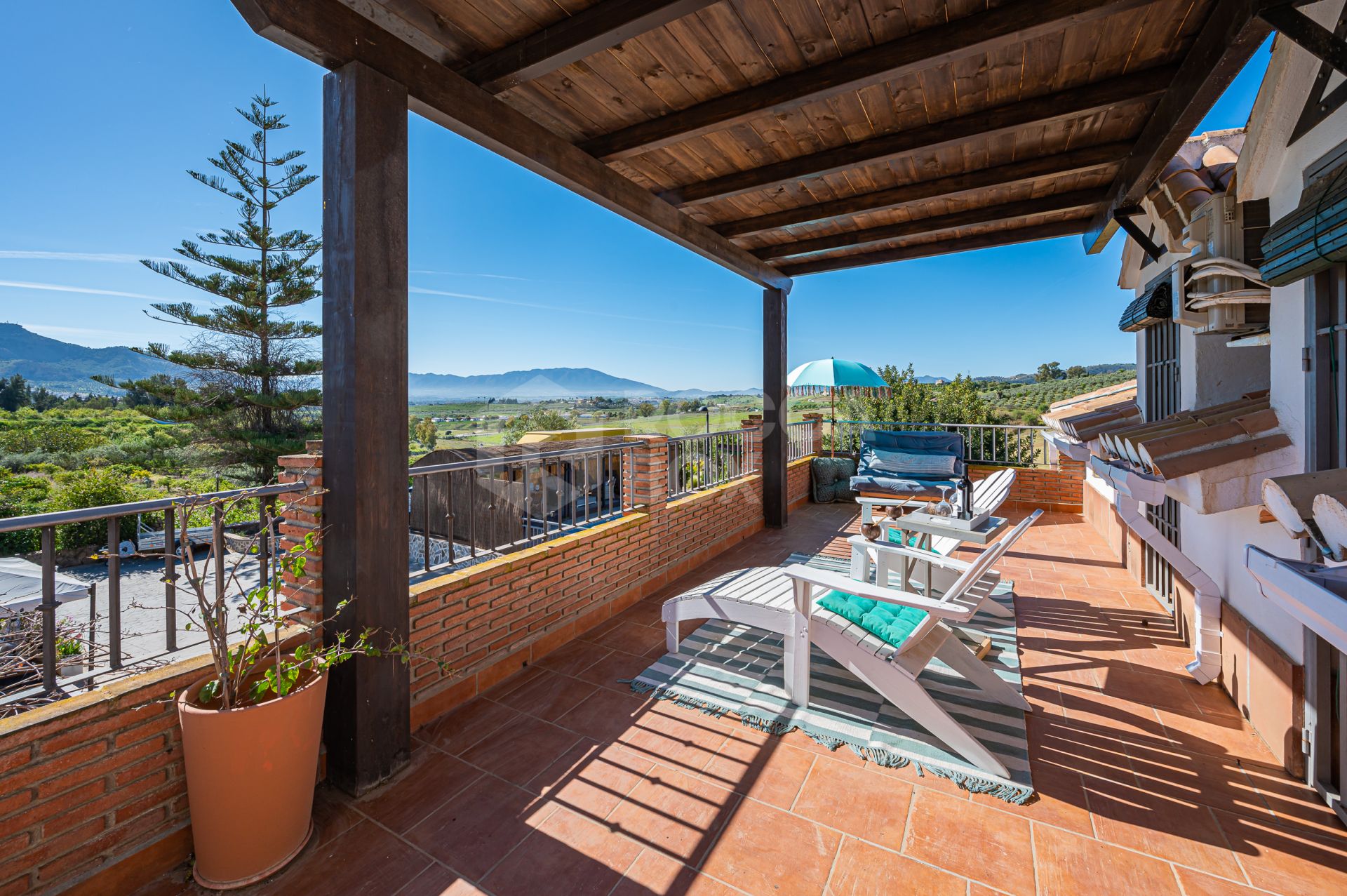 Lovely family country property in Pizarra