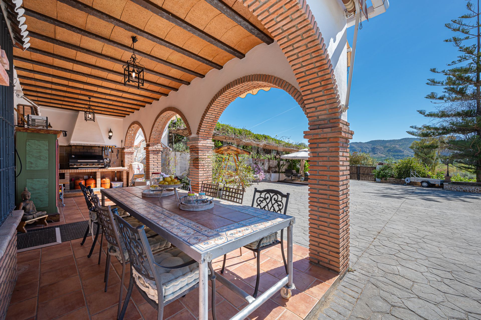 Lovely family country property in Pizarra