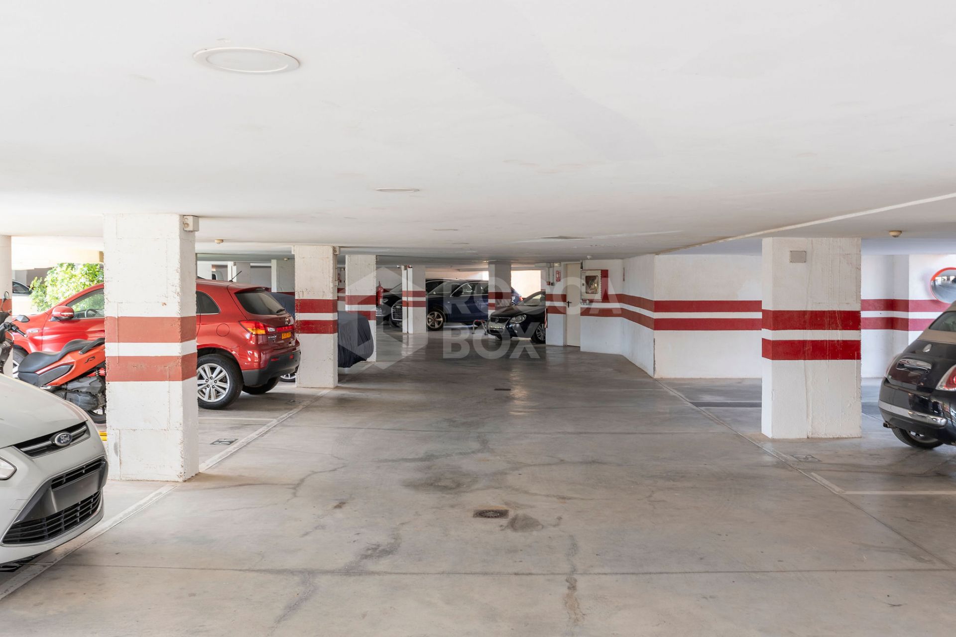 Welcome to this apartment in Torreblanca - situated just 200 meters from the beach!