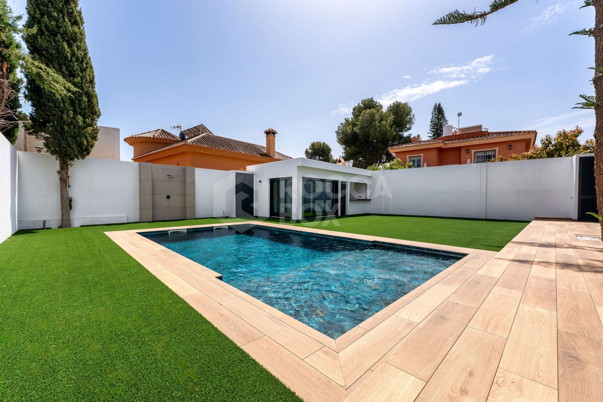 Stunning Renovated 4-Bedroom Villa with Private Pool in Prime Urbanization!