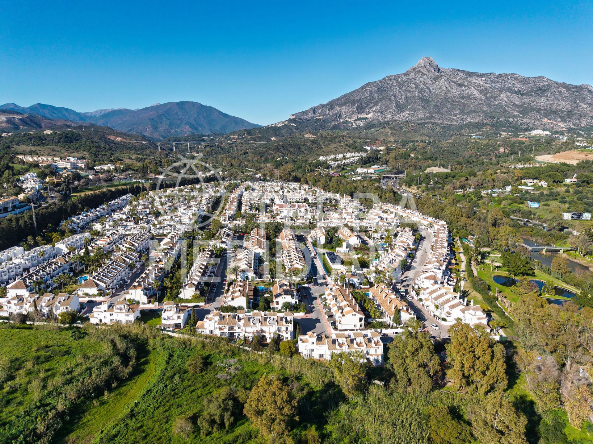 Town House in Los Naranjos de Marbella, Marbella