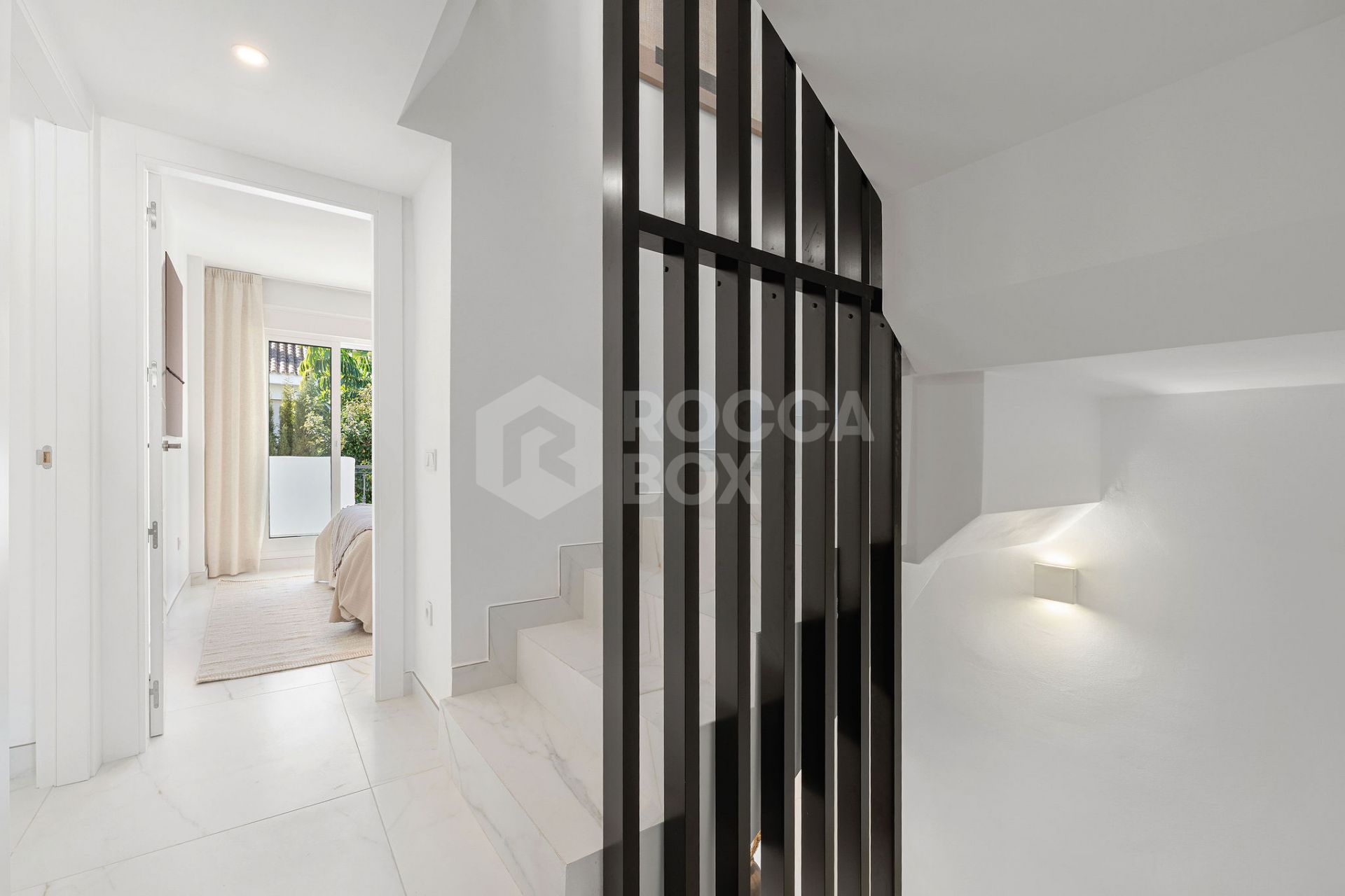 Welcome to this exceptional townhouse where contemporary luxury meets comfort and effortless lifestyle!