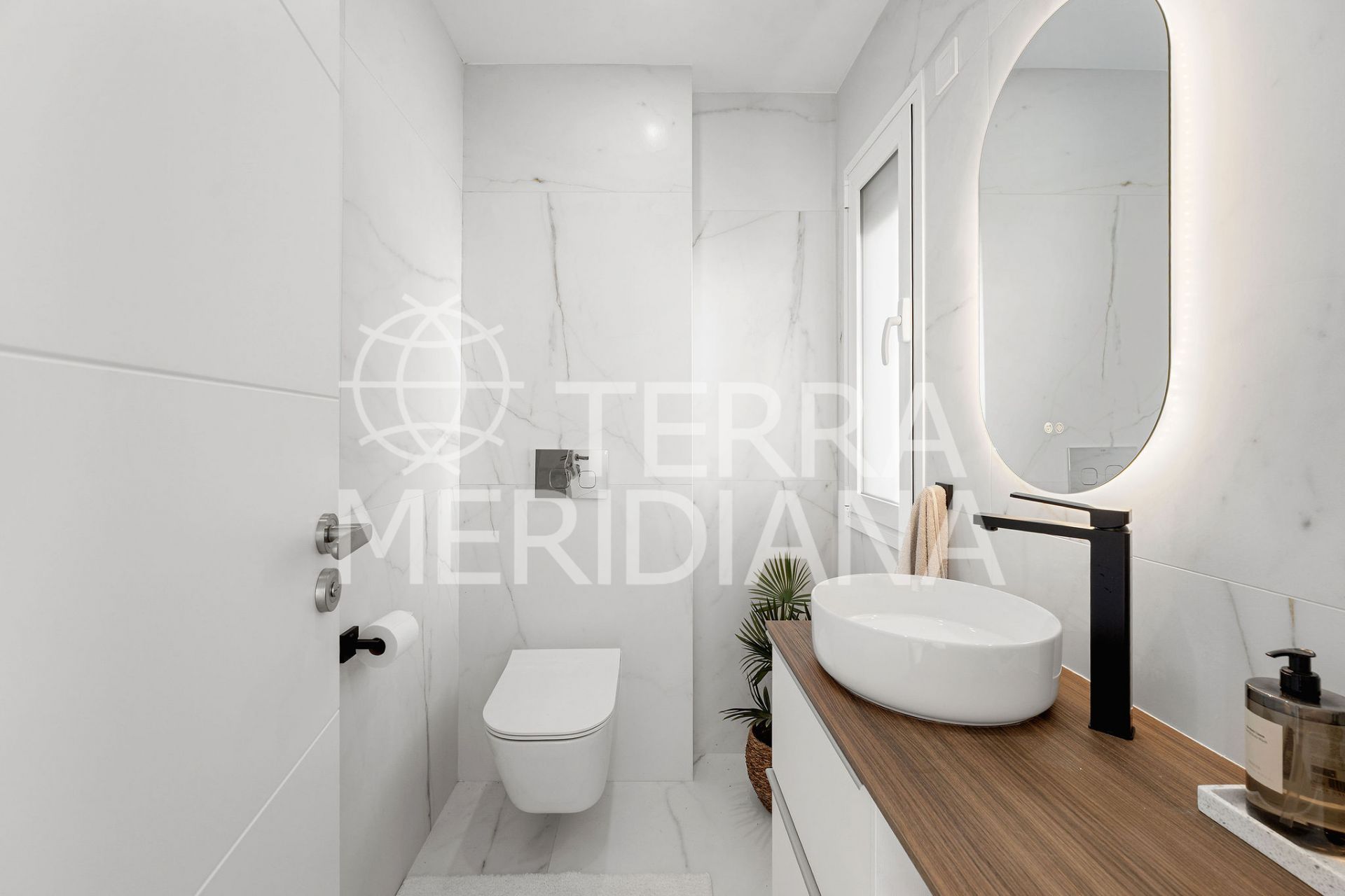 Town House in Los Naranjos de Marbella, Marbella