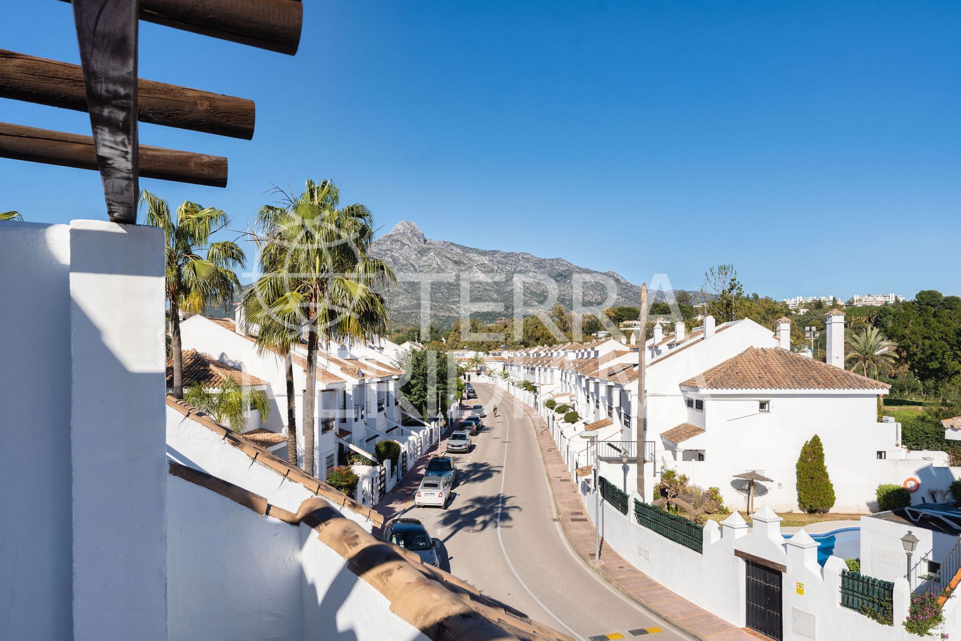Town House in Los Naranjos de Marbella, Marbella