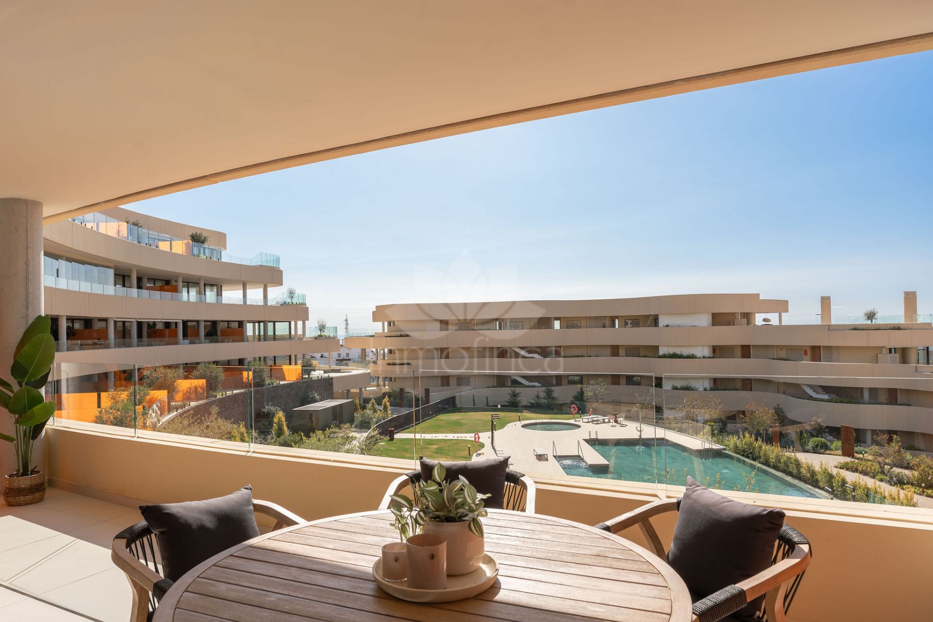Apartment in El Higueron, Fuengirola