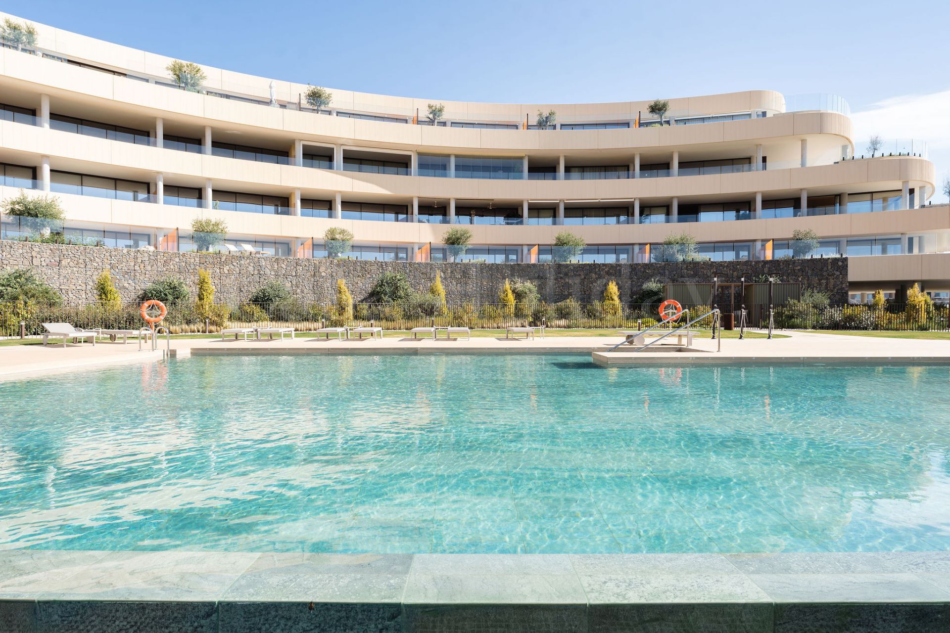 Apartment in El Higueron, Fuengirola