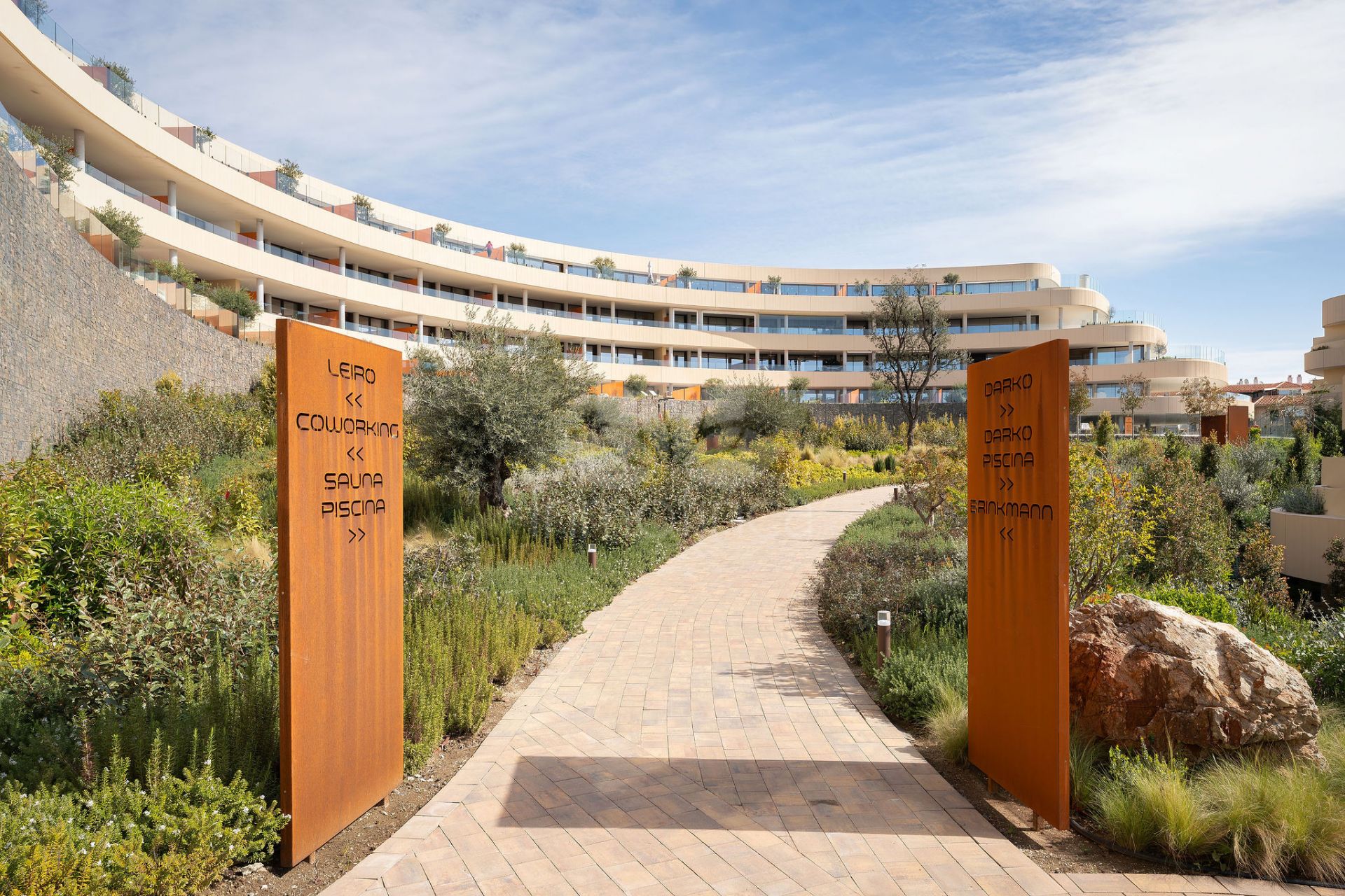 Apartment in El Higueron, Fuengirola