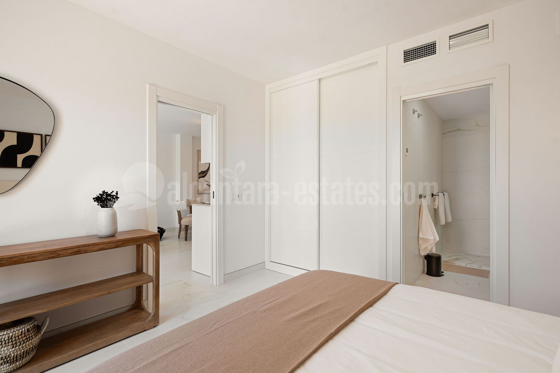 Penthouse in Los Arqueros, Benahavis