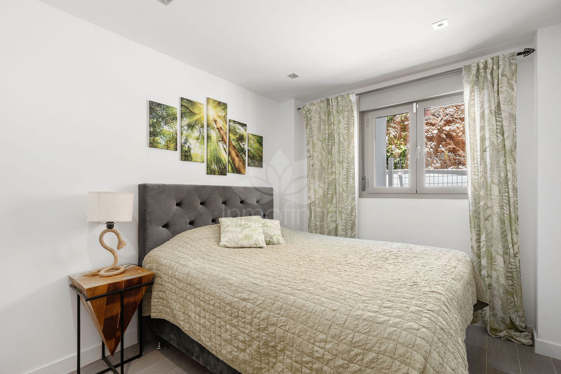 Apartamento Planta Baja en Benalmadena Pueblo, Benalmadena