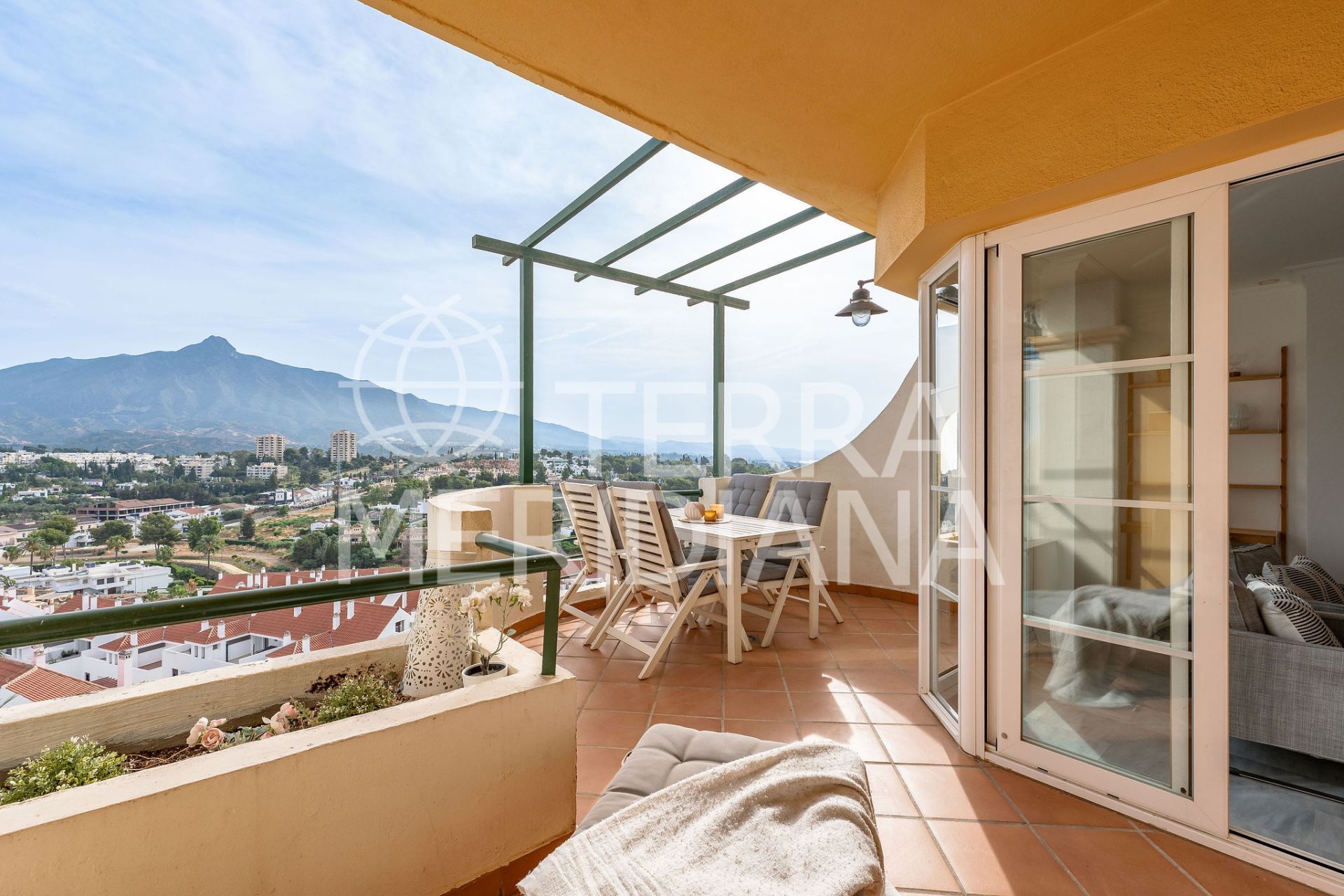 Apartment in Señorio de Aloha, Marbella