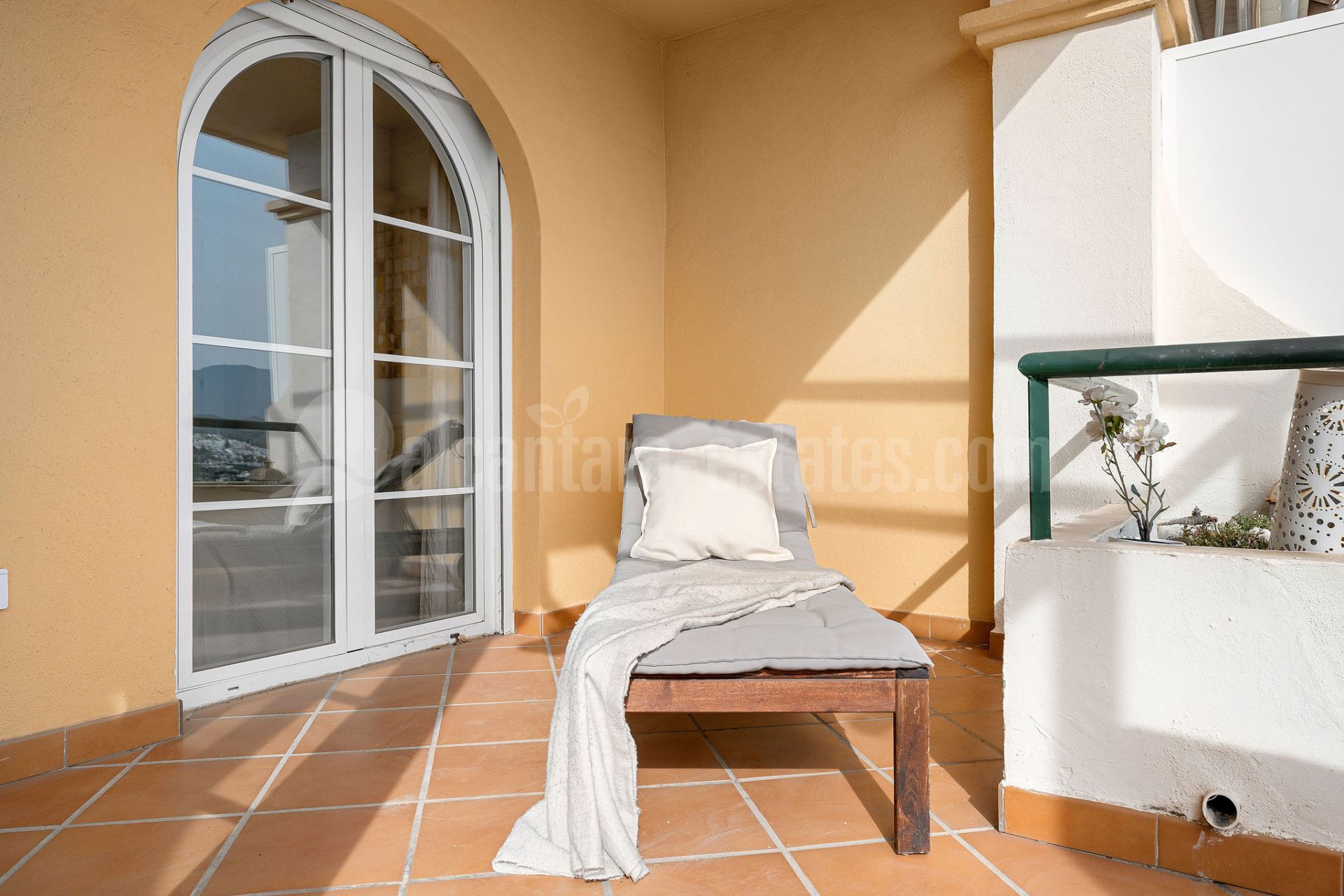 Apartment in Señorio de Aloha, Marbella