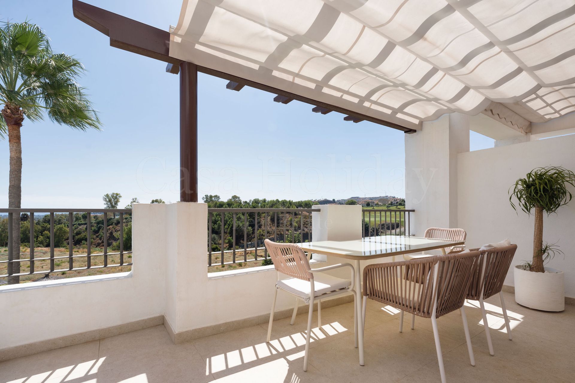Ático en Los Arqueros, Benahavis