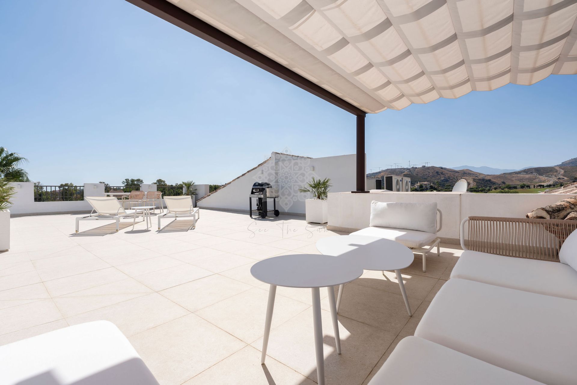 Penthouse in Los Arqueros, Benahavis