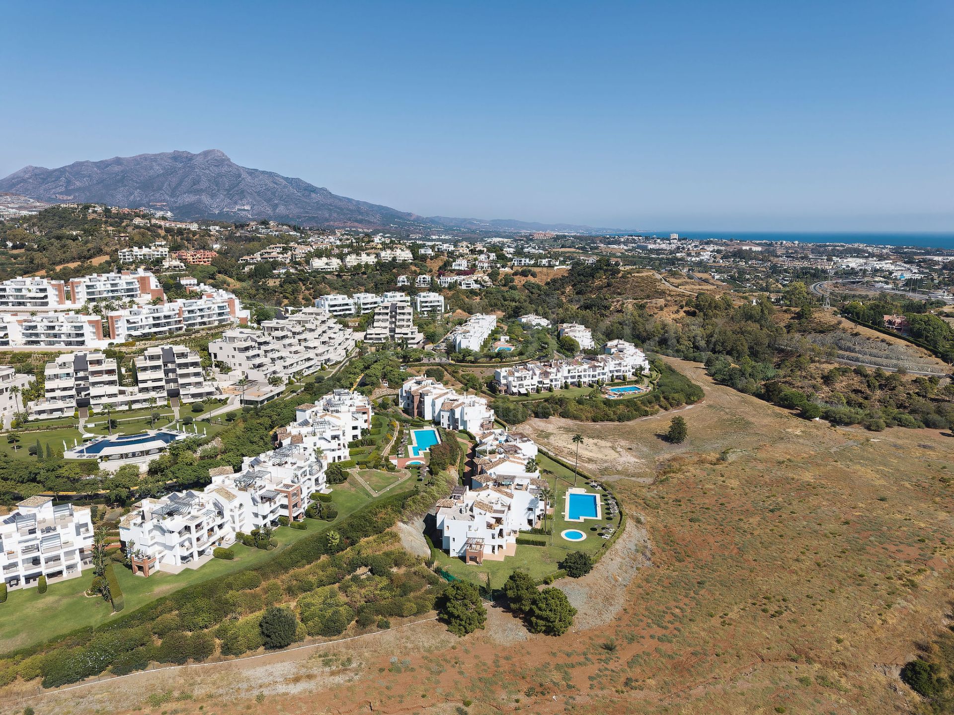 Ático en Los Arqueros, Benahavis