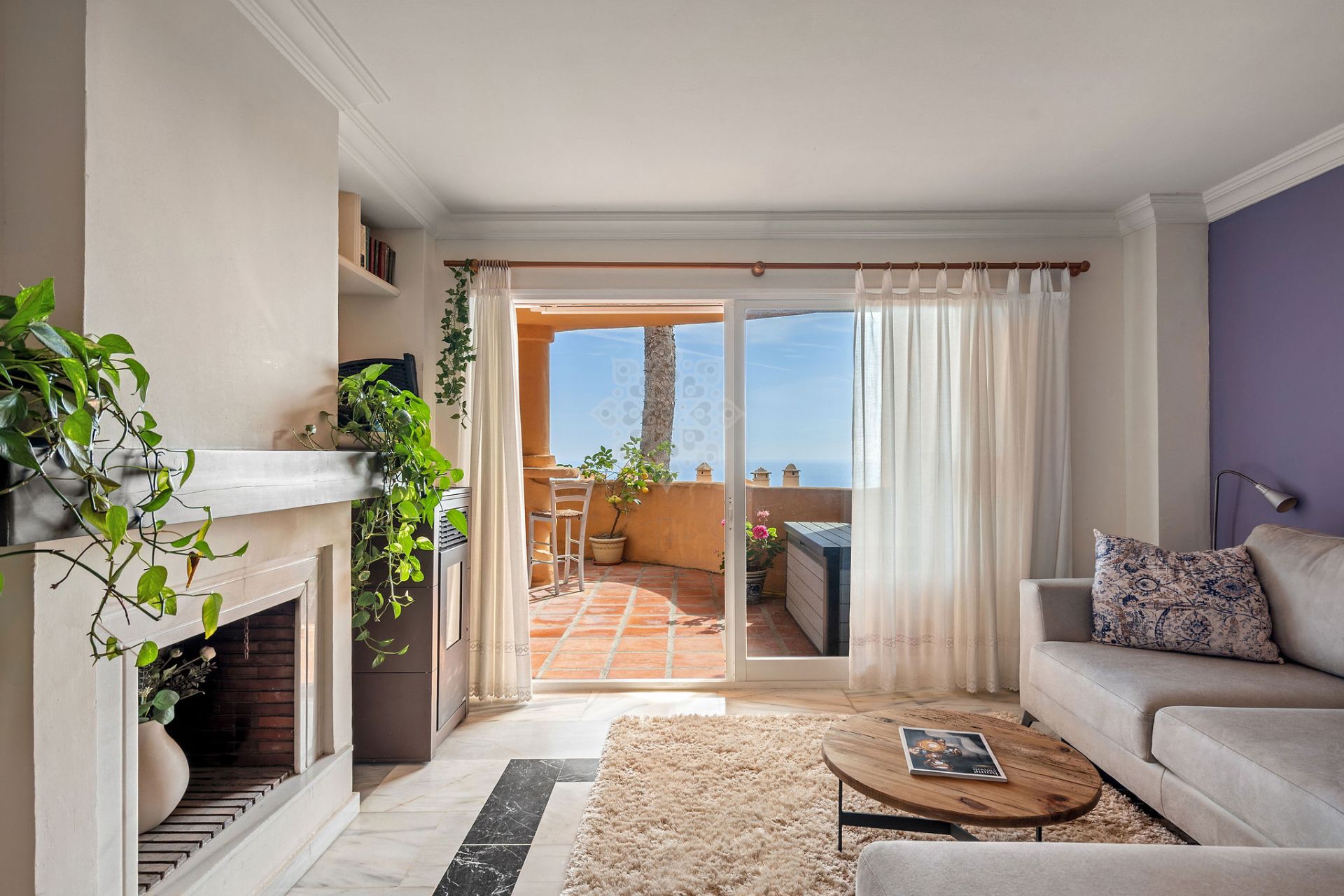Apartment in Calahonda, Mijas Costa