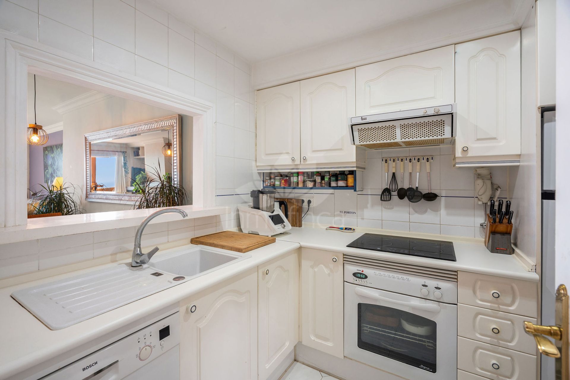 Apartment in Calahonda, Mijas Costa