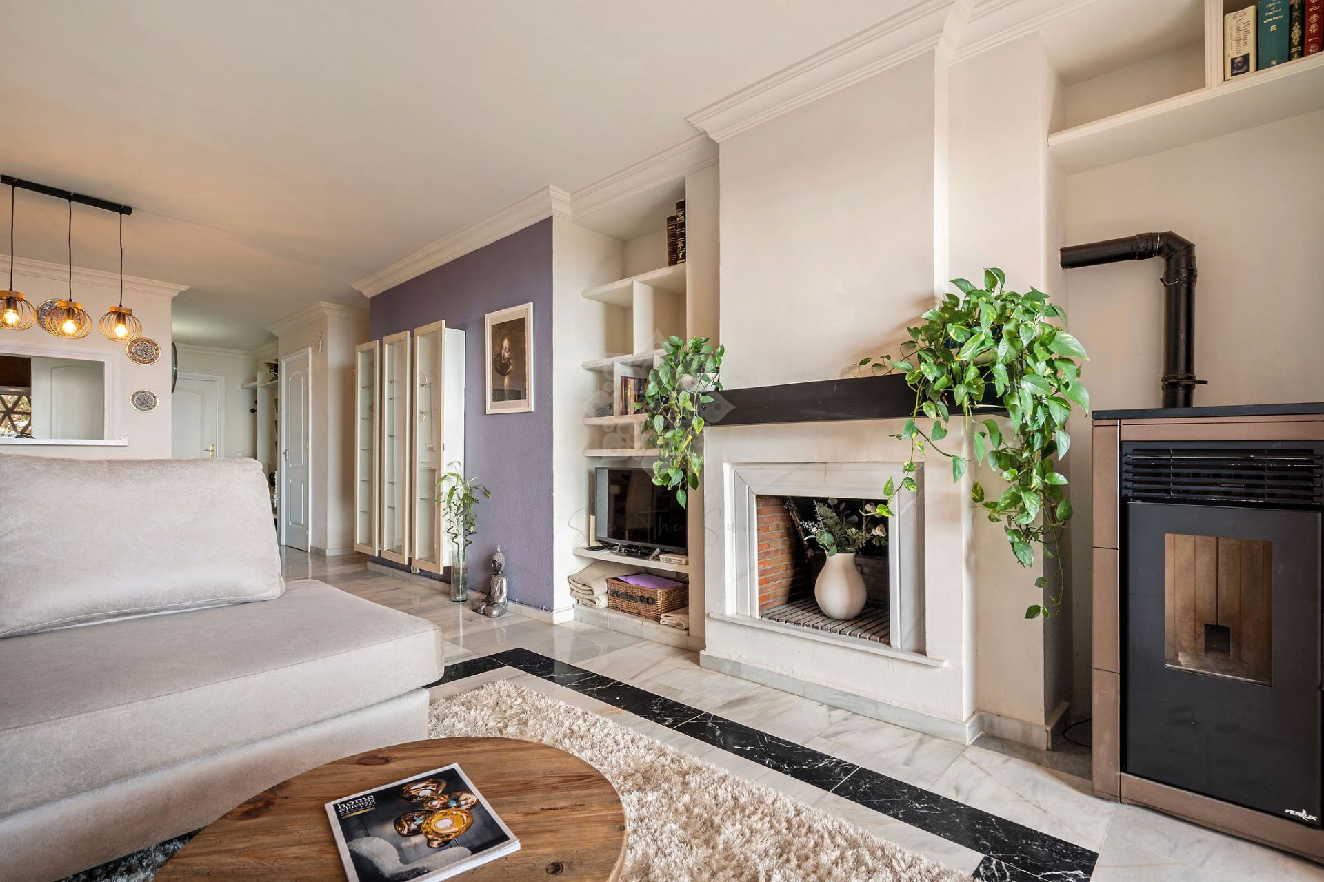 Apartment in Calahonda, Mijas Costa