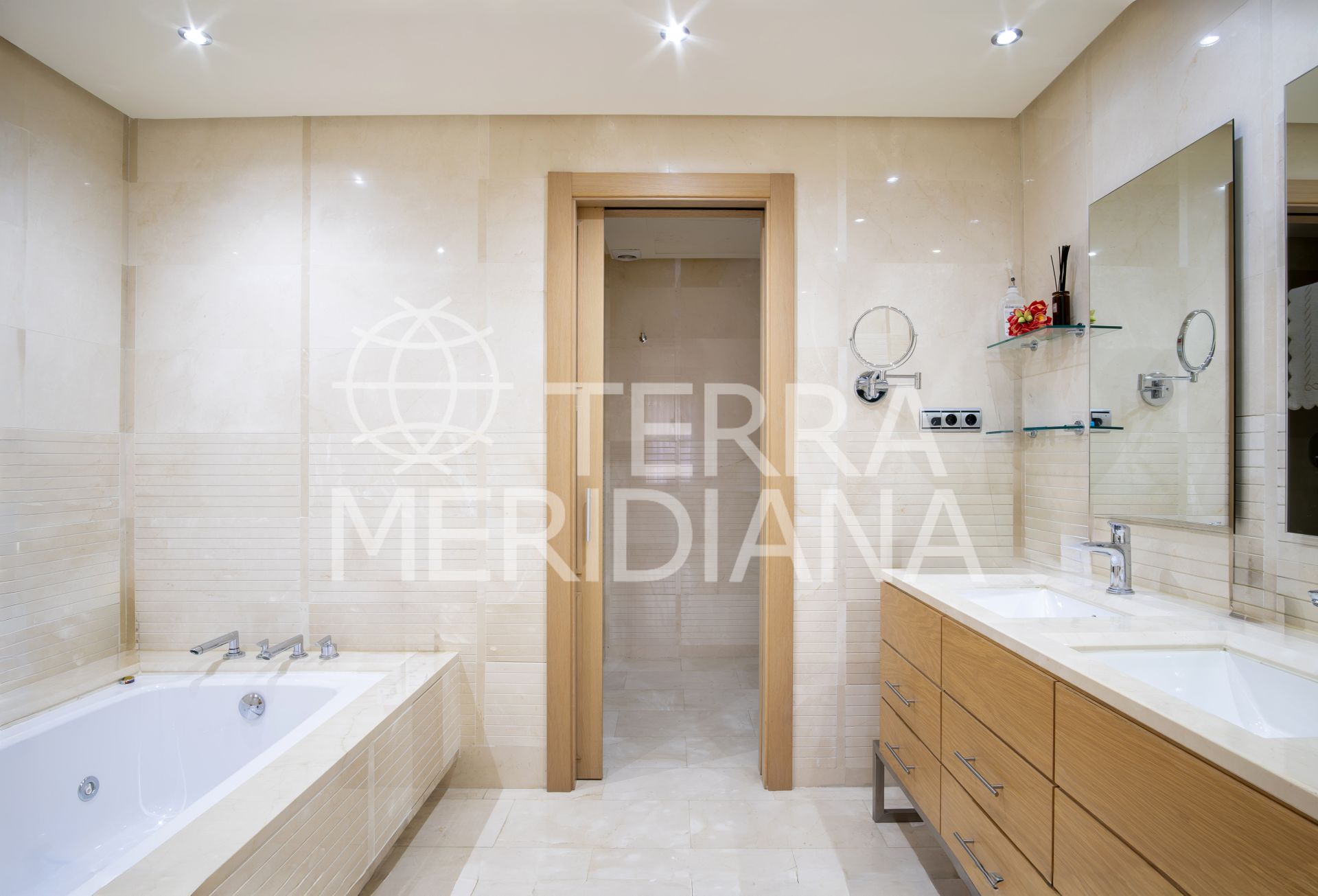 Apartment in Mansion Club, Marbella