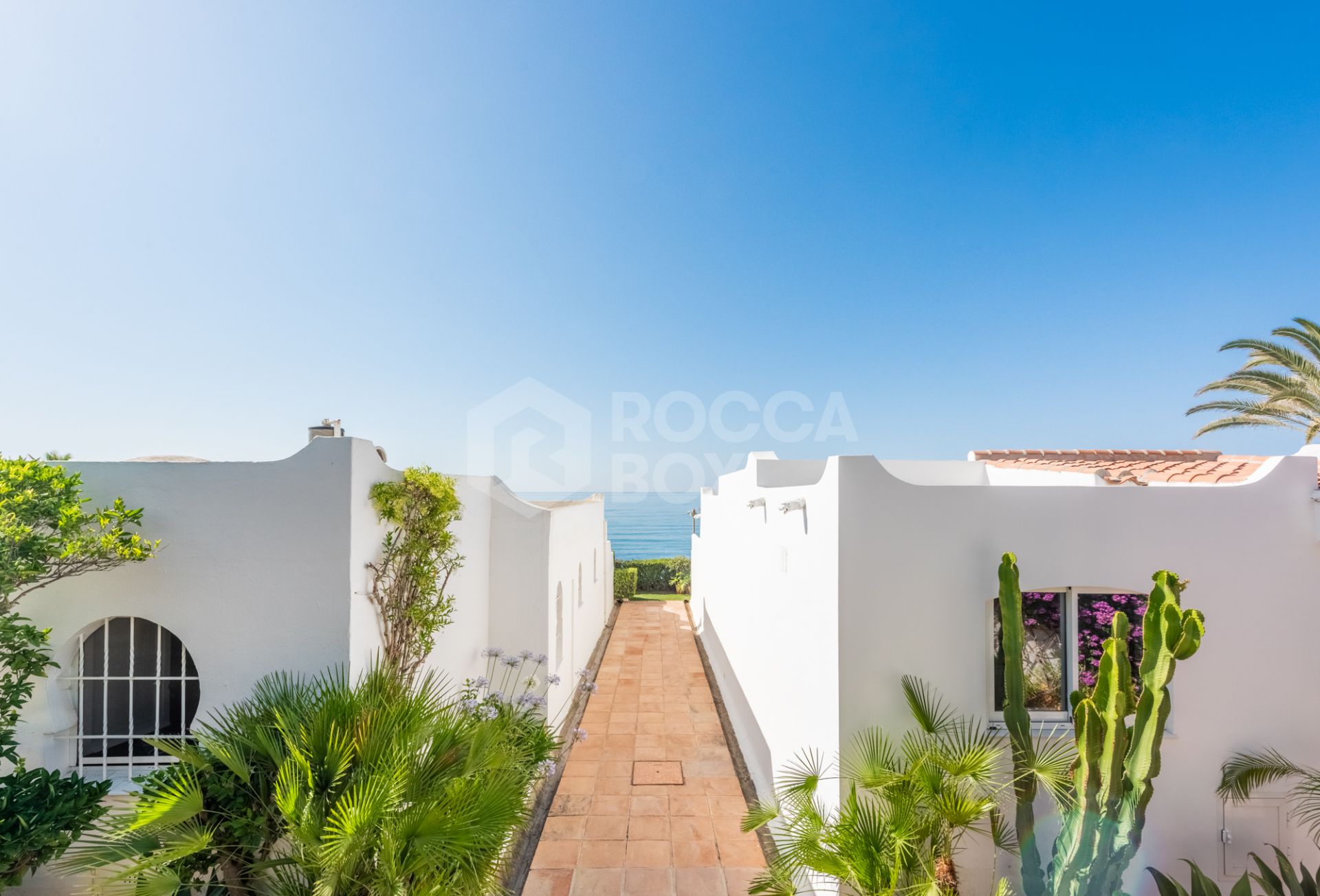 Scandi-style design bungalow in the beachfront Oasis Club on Marbella's Golden Mile.