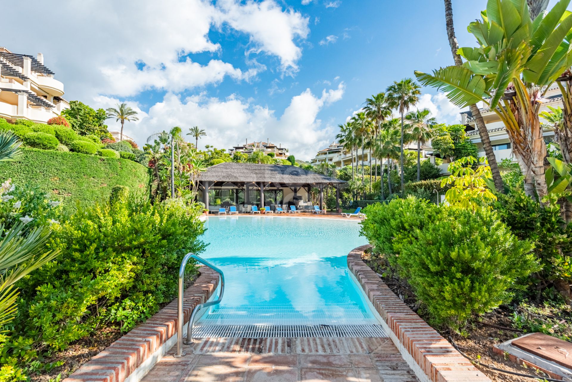 Beautiful Apartment in Capanes del Golf – A Lifestyle of Comfort and Prestige