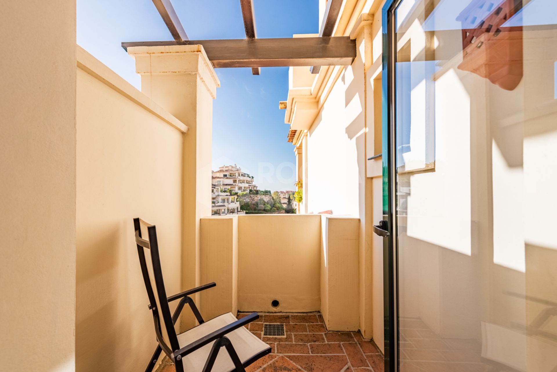 Beautiful Apartment in Capanes del Golf – A Lifestyle of Comfort and Prestige