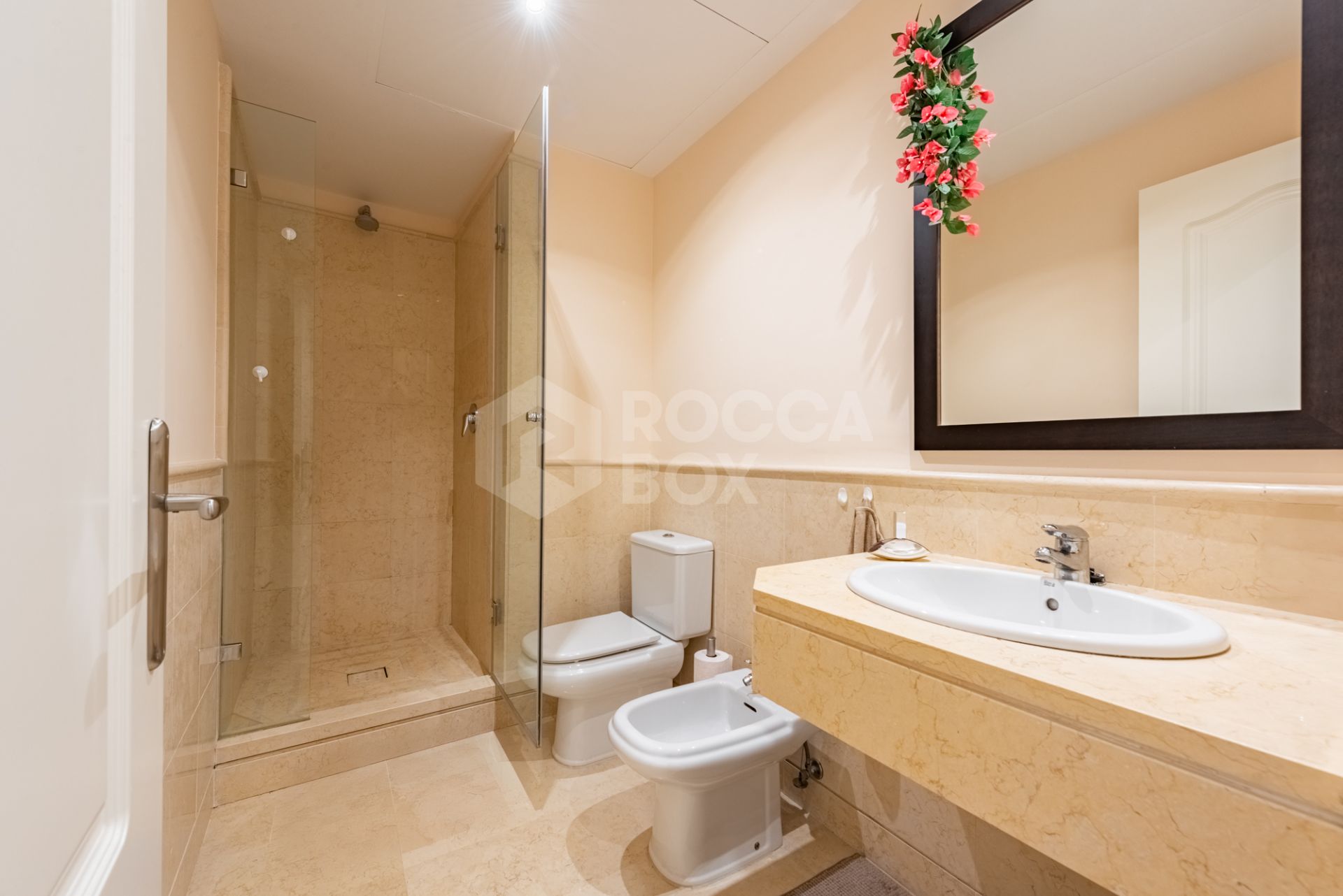 Beautiful Apartment in Capanes del Golf – A Lifestyle of Comfort and Prestige