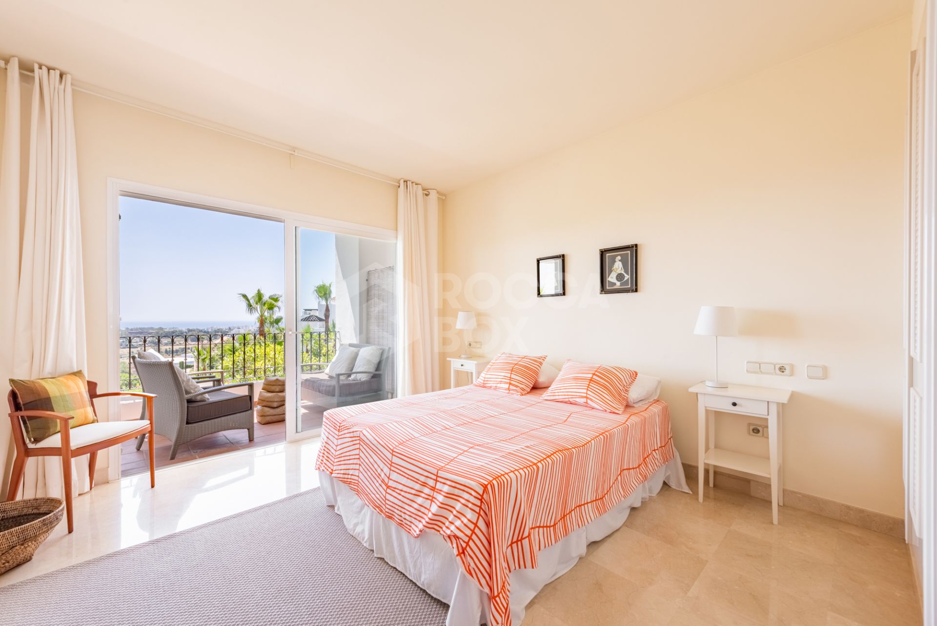 Panoramic Sea View Apartment in a Prime Elevated Position!