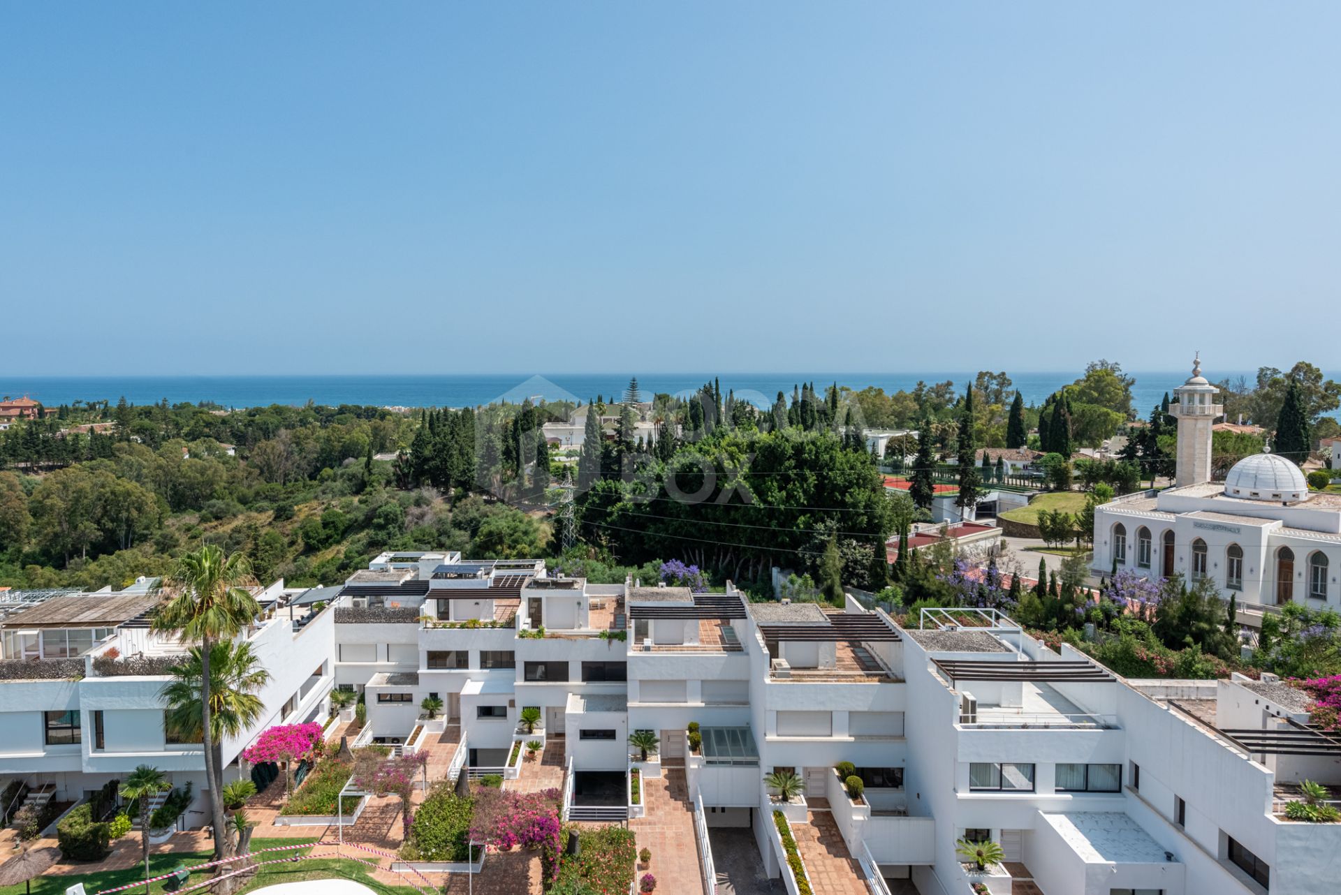 Elegant Penthouse with Breathtaking Views in Coto Real, Marbella’s Golden Mile