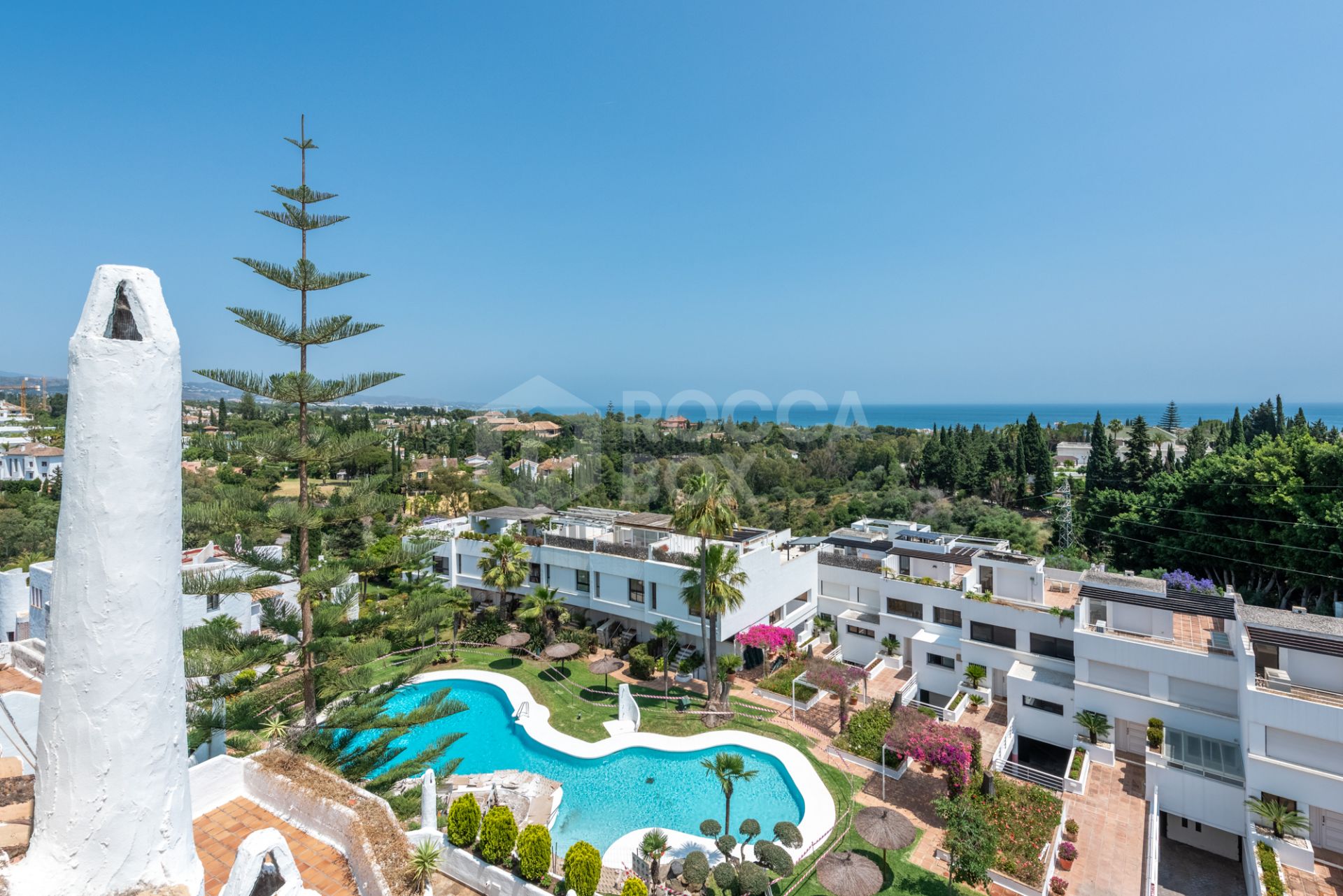 Elegant Penthouse with Breathtaking Views in Coto Real, Marbella’s Golden Mile