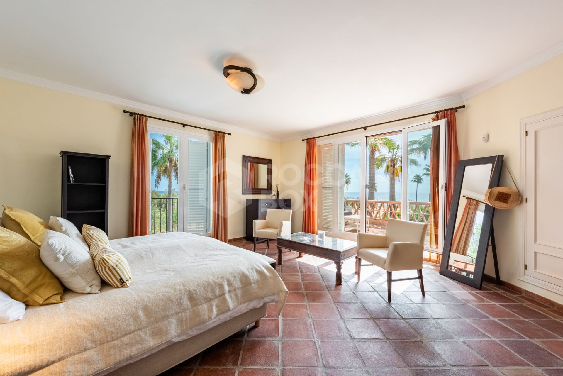 Unique Frontline Beach Villa in La Perla de la Bahía, Casares