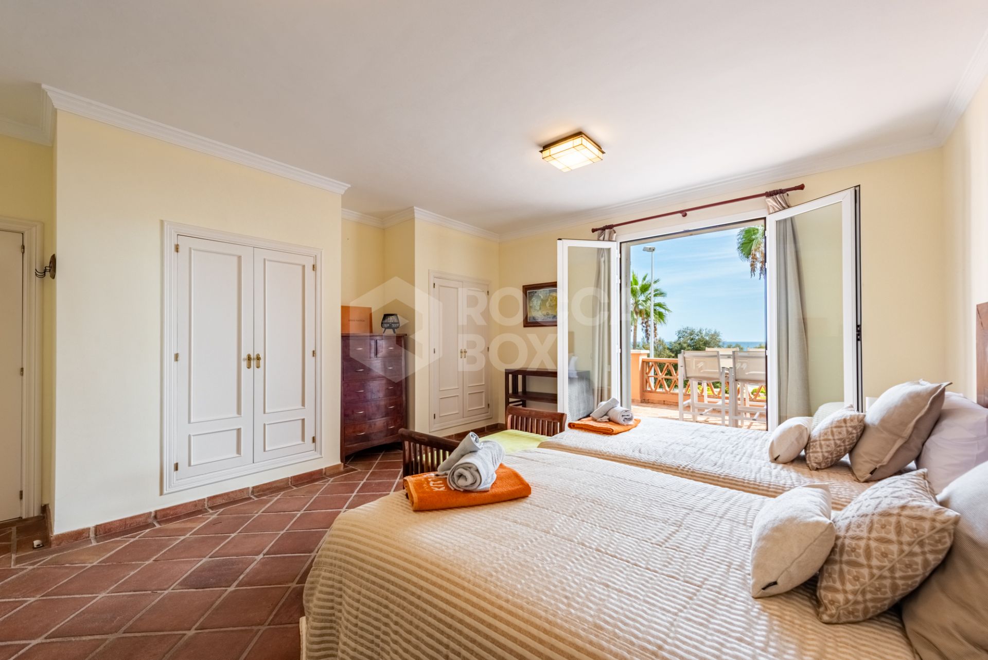 Unique Frontline Beach Villa in La Perla de la Bahía, Casares