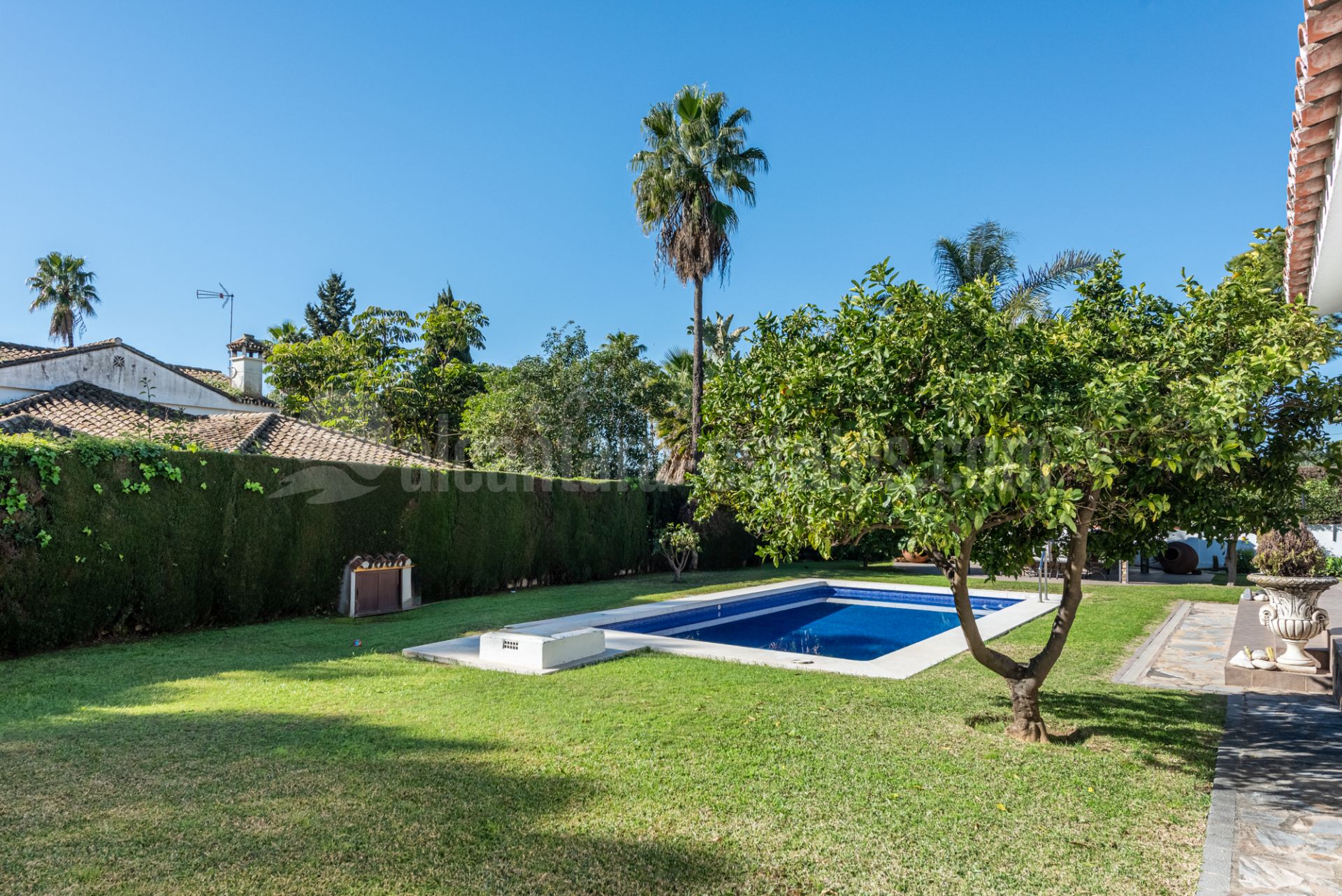 Villa in La Carolina, Marbella