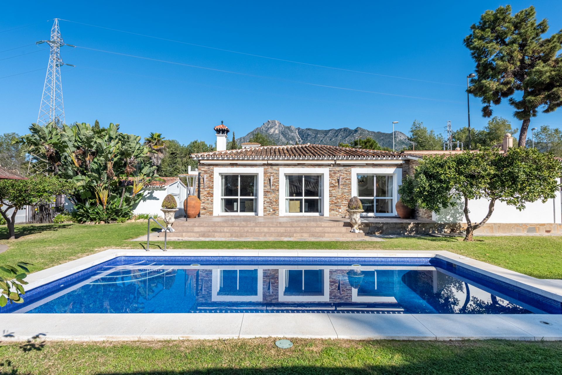 Villa en La Carolina, Marbella