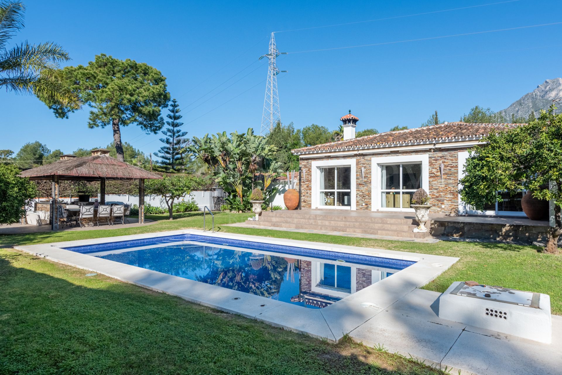 Villa en La Carolina, Marbella