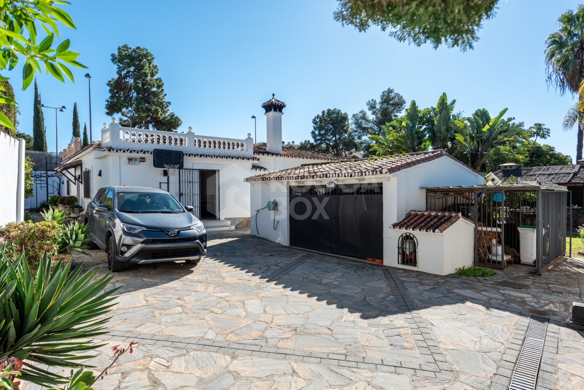 One-level villa on the Golden Mile of Marbella!