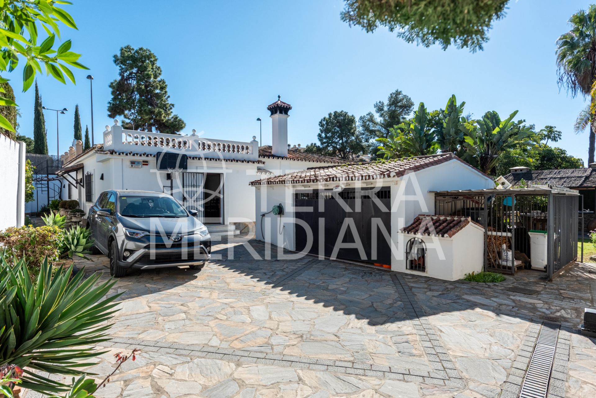Villa in Golden Mile, Marbella
