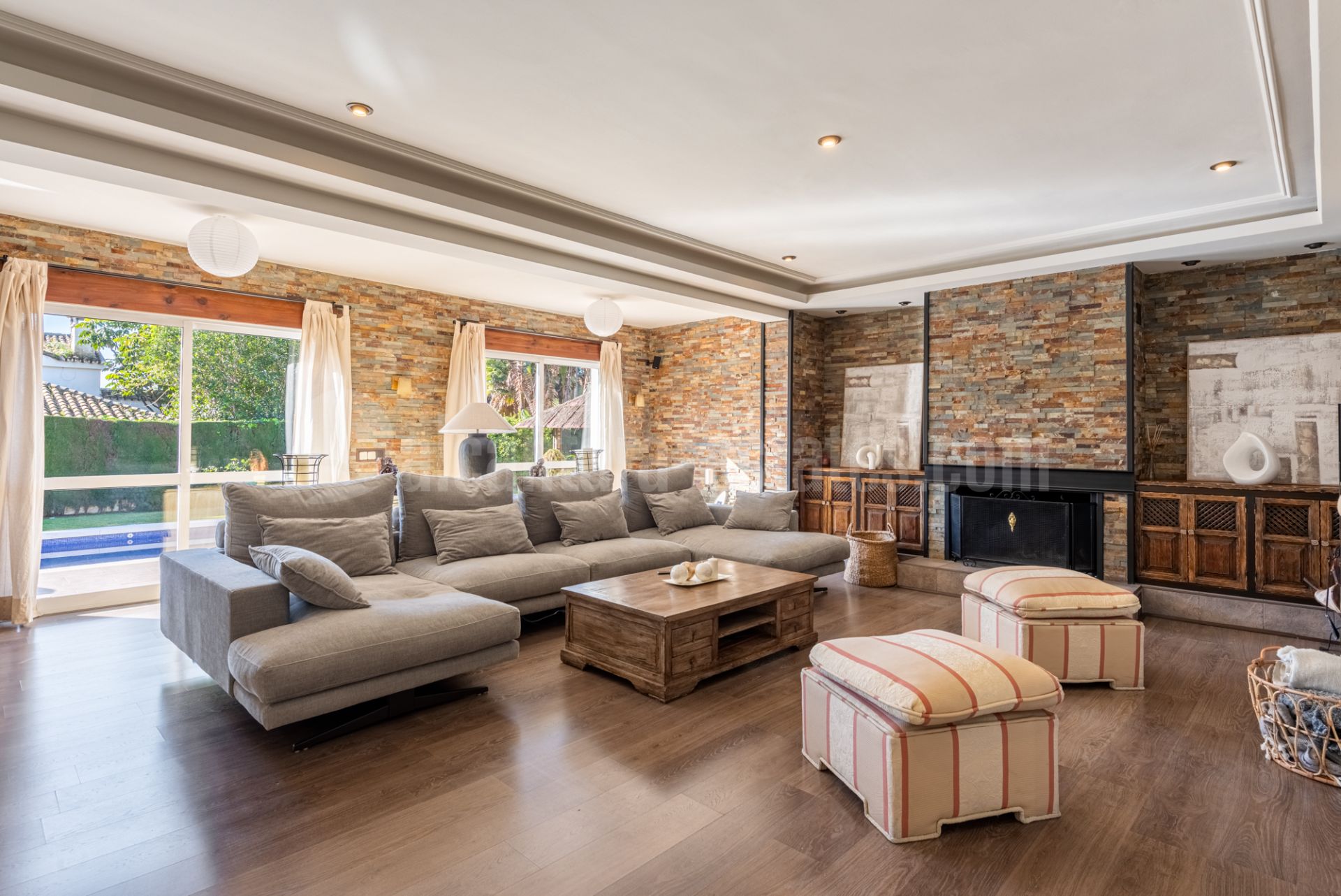 Villa in La Carolina, Marbella