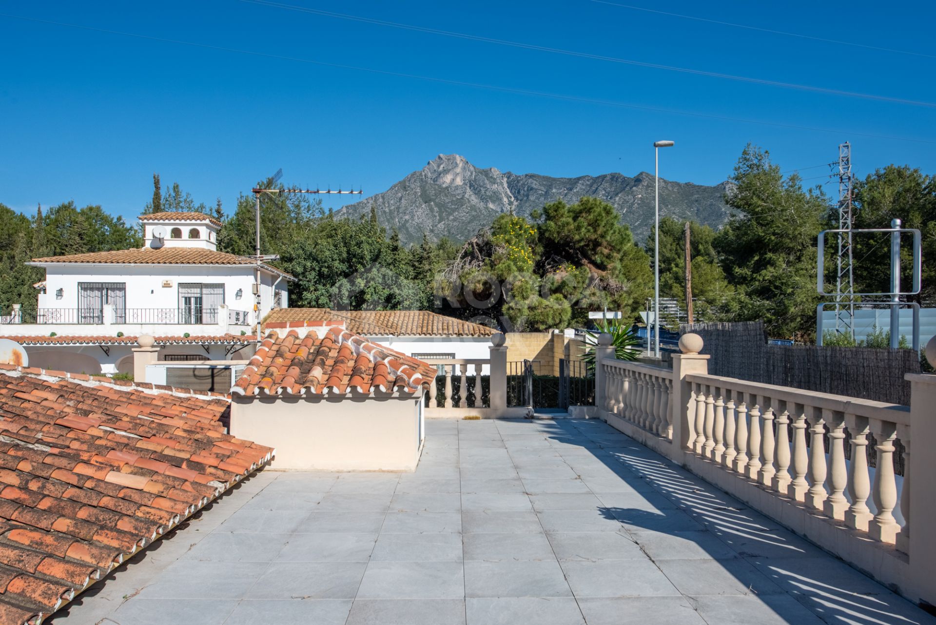 One-level villa on the Golden Mile of Marbella!