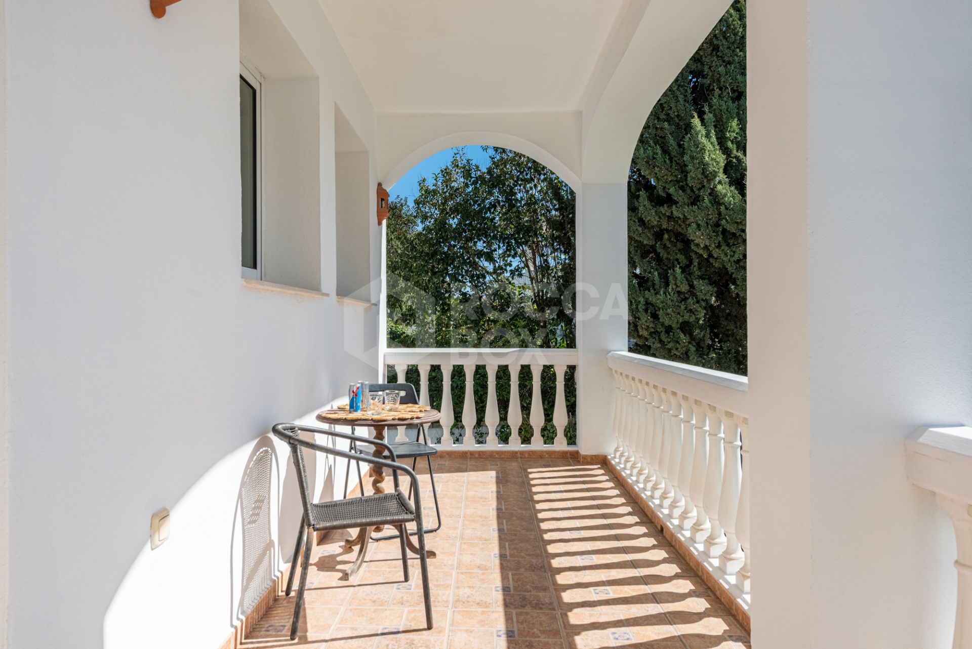 Charming Spanish Villa with Sea Views Just 100m from the Beach – Prime Linda Vista Baja Location Near San Pedro