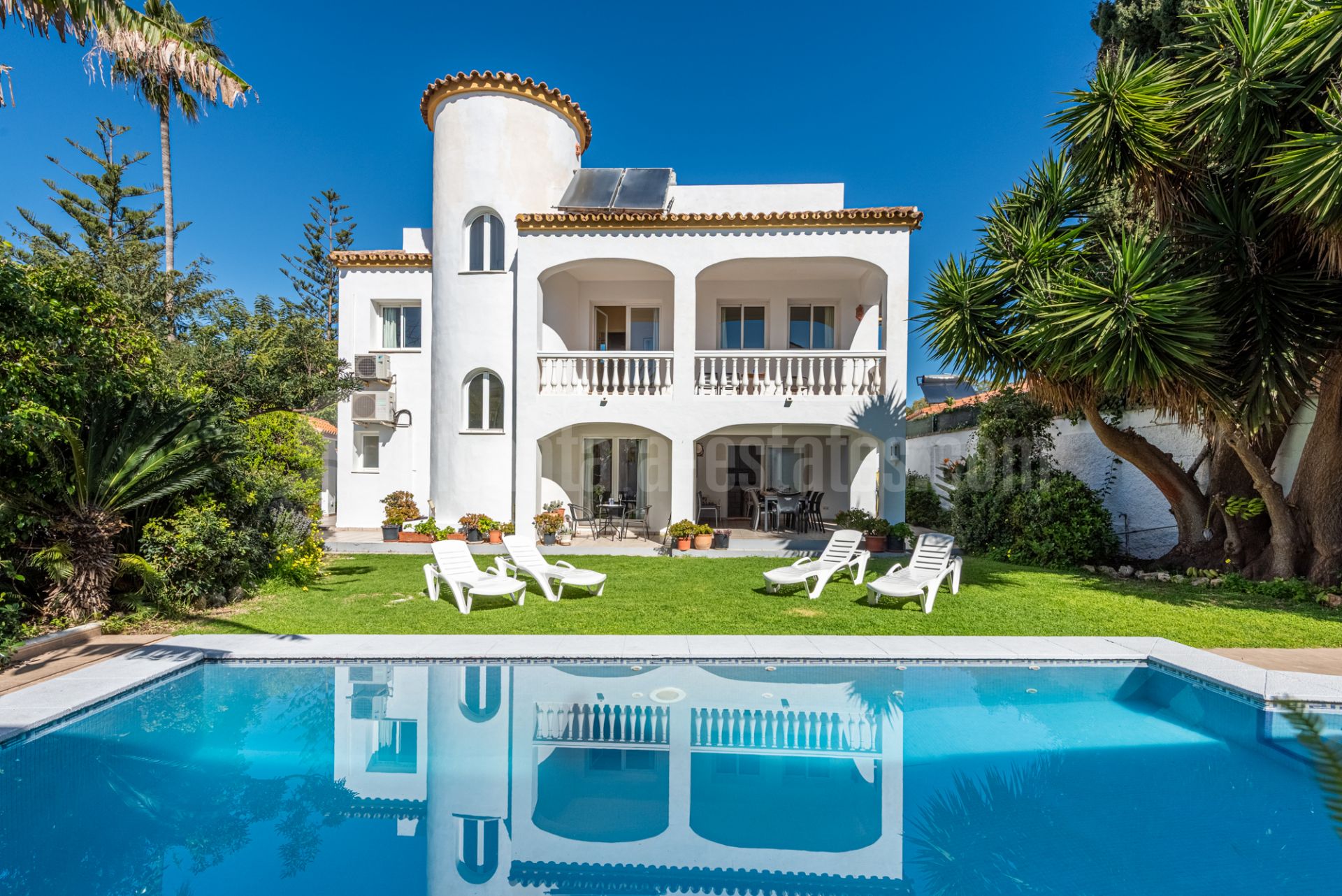 Villa en Linda Vista Baja, San Pedro de Alcantara