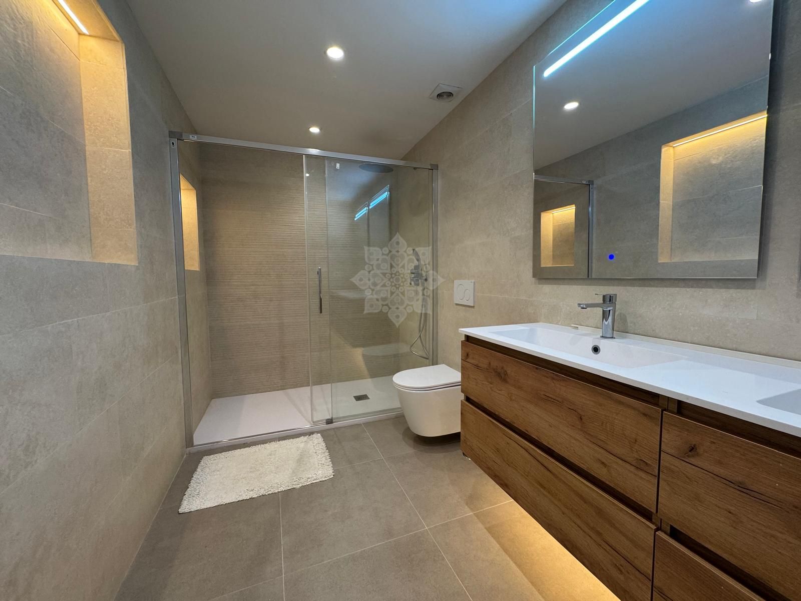 Apartment in Atalaya, Estepona