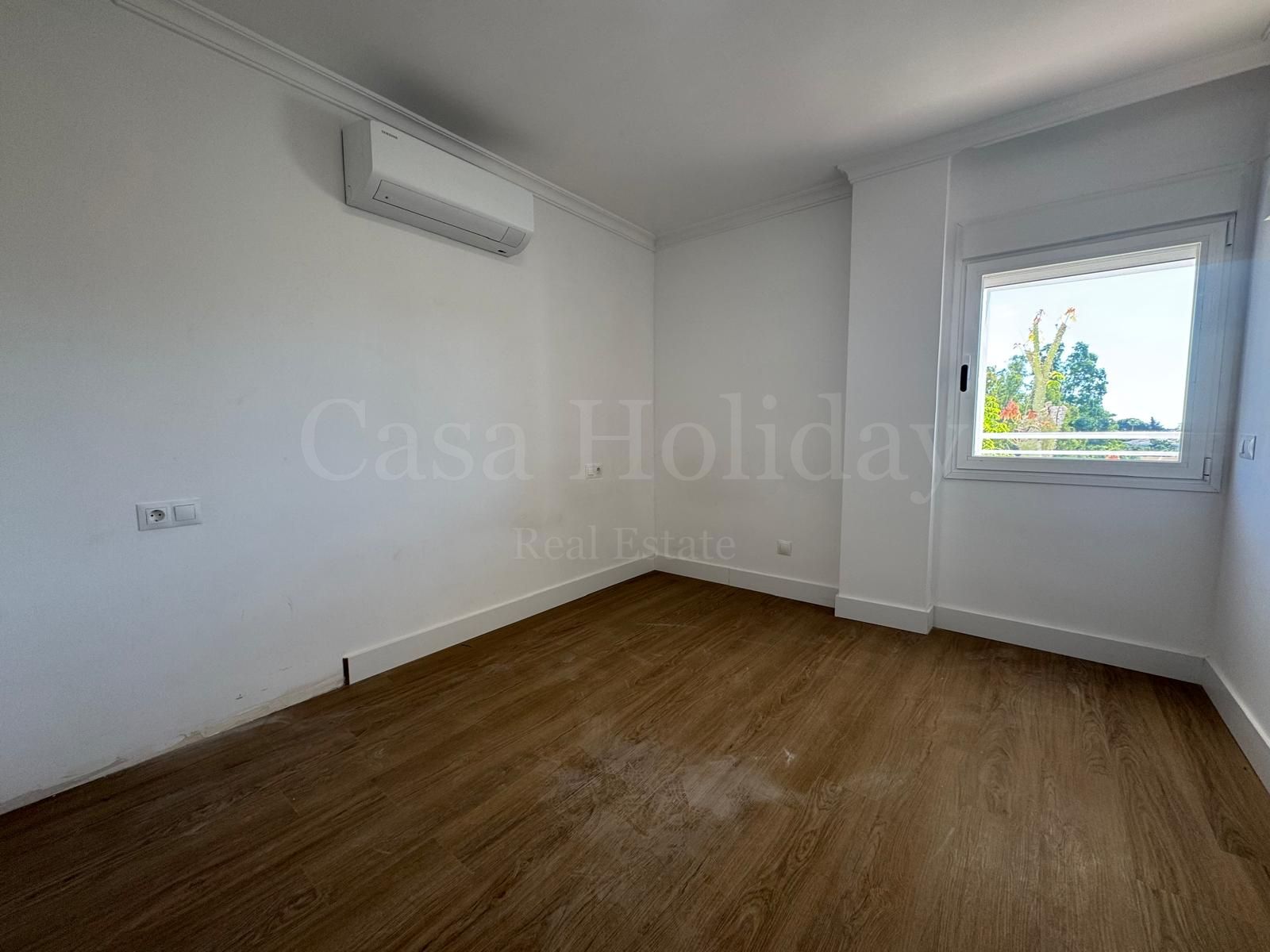 Apartment in Atalaya, Estepona