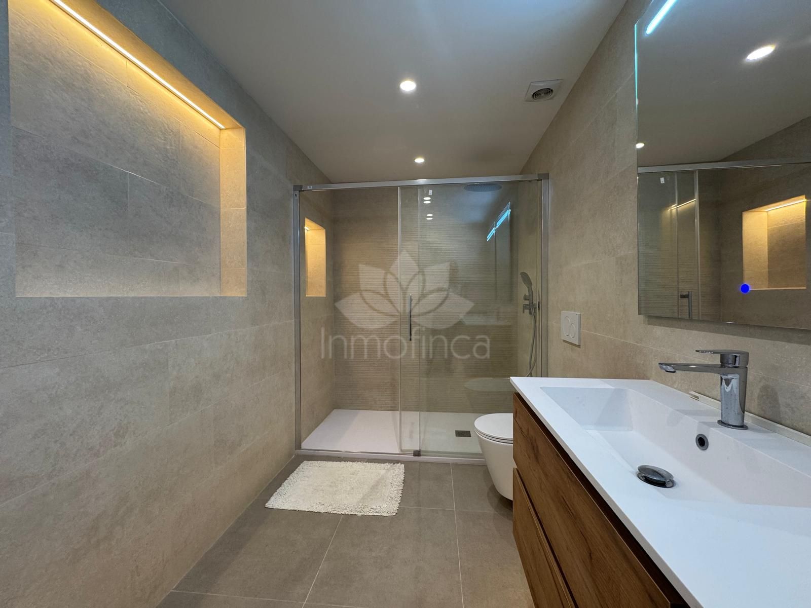 Apartment in Atalaya, Estepona