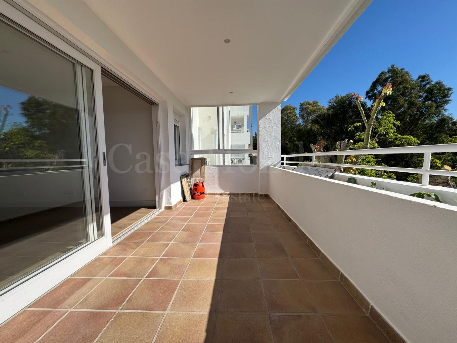 Apartment in Atalaya, Estepona