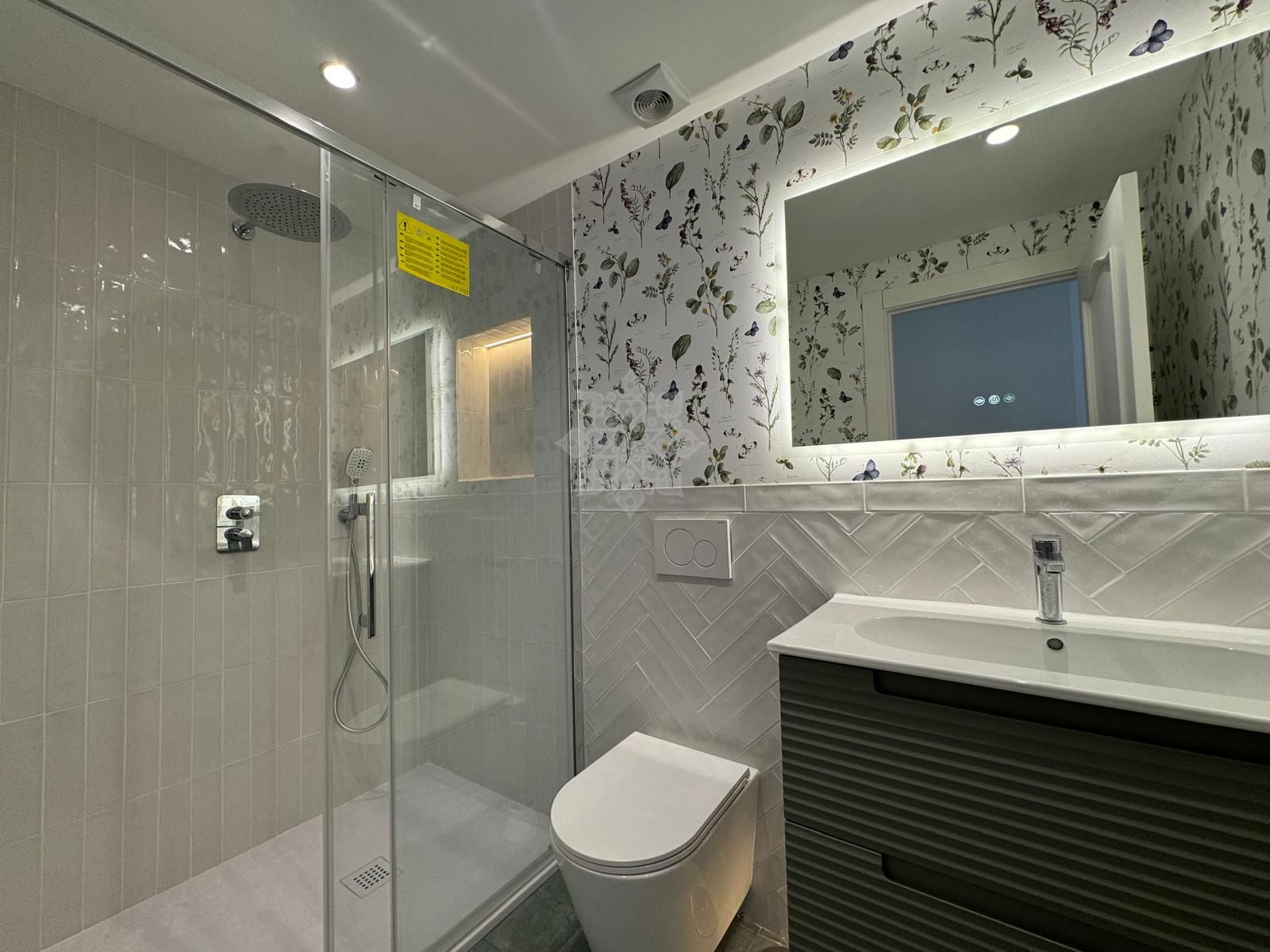 Apartment in Atalaya, Estepona