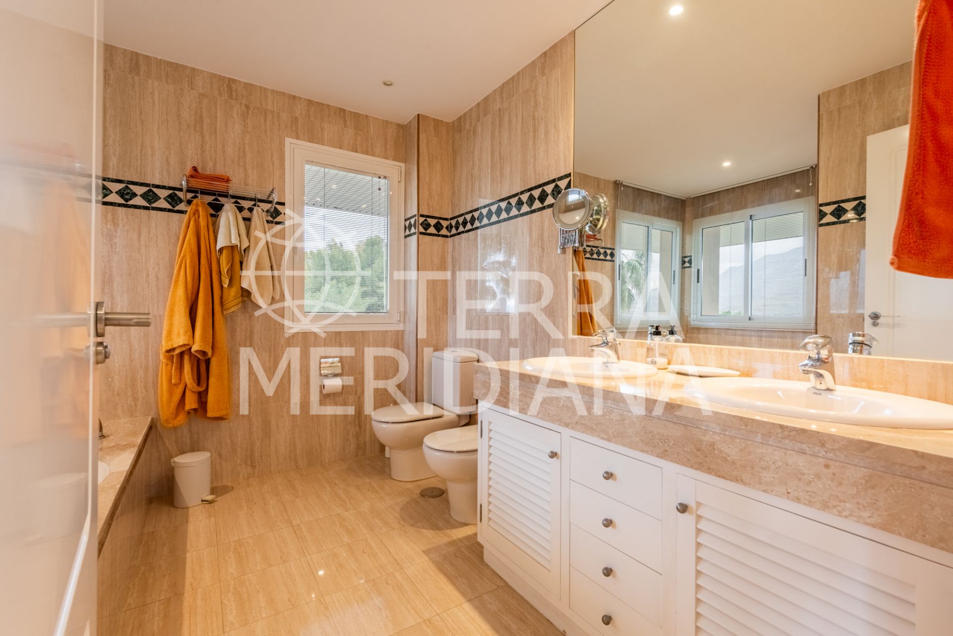 Apartment in La Corniche, Marbella